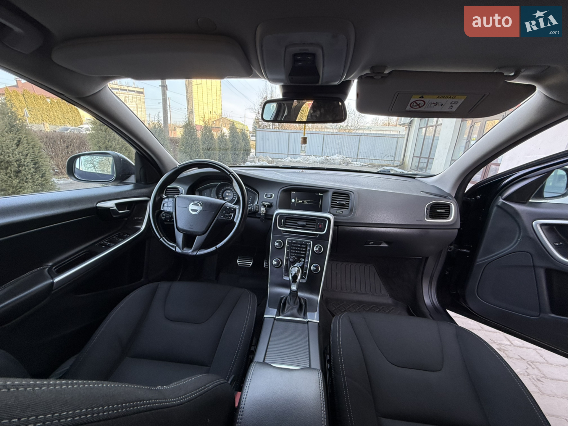 2016 Volvo V60 - мініатюра 15