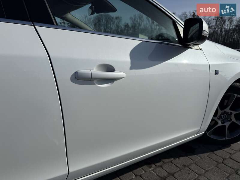 Универсал Volvo V60 2015 в Бродах фото 30 Универсал Volvo V60 2015 в Бродах