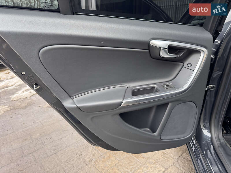Універсал Volvo V60 2014 в Івано-Франківську фото 36 Універсал Volvo V60 2014 в Івано-Франківську