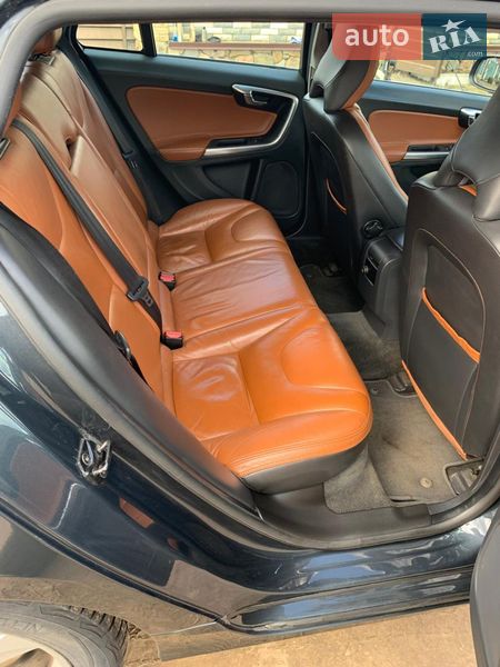 Универсал Volvo V60 2012 в Изюме фото 5 Универсал Volvo V60 2012 в Изюме