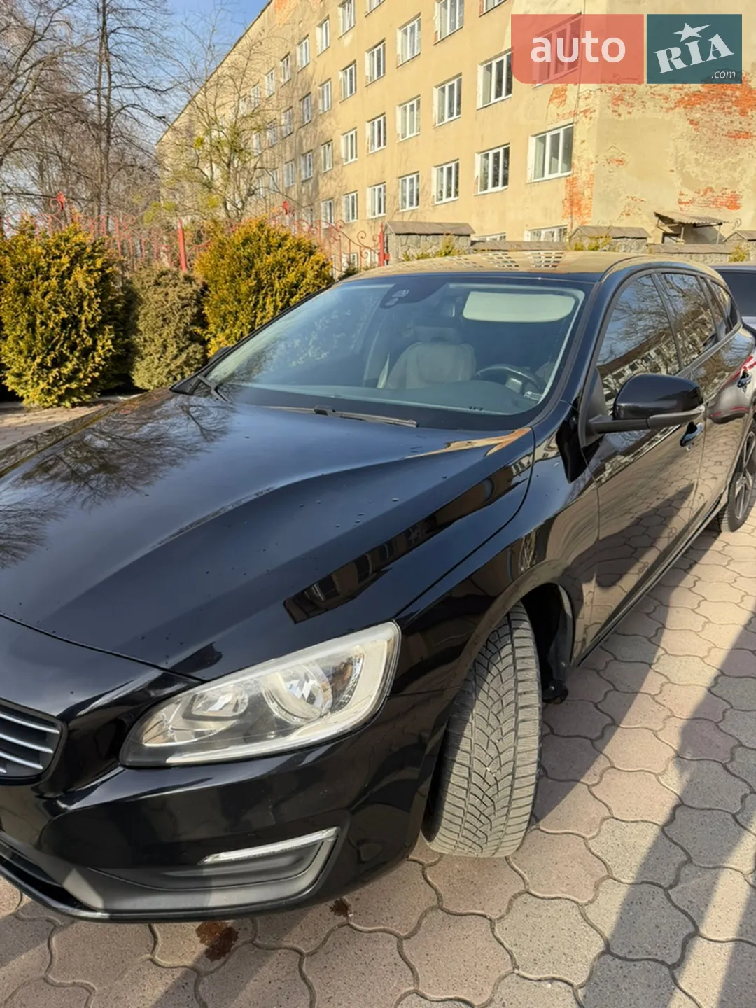 2015 Volvo V60 - мініатюра 2