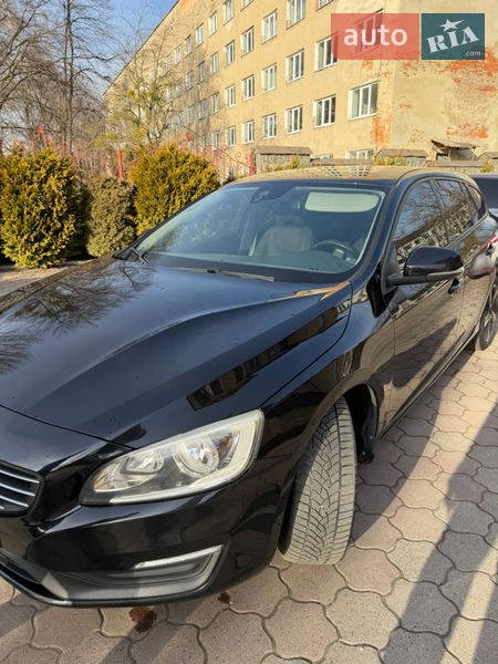 Универсал Volvo V60 2015 в Стрые