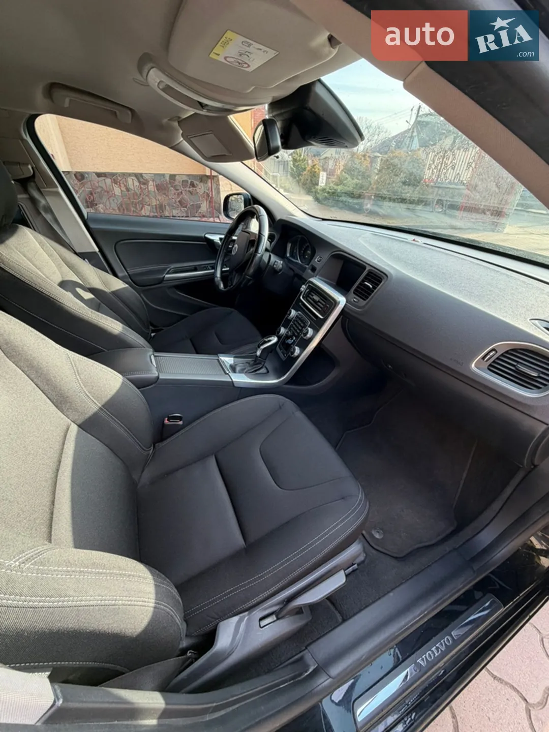 2015 Volvo V60 - мініатюра 10