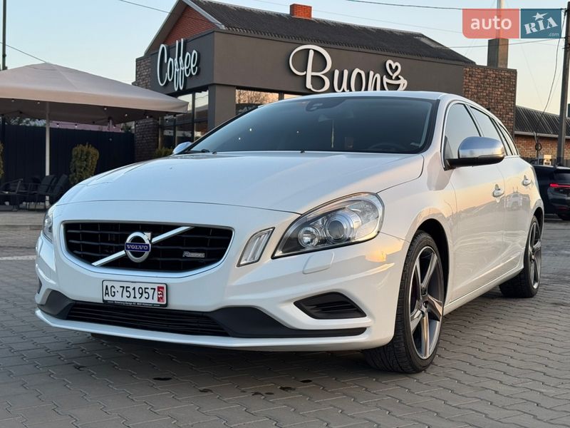 Универсал Volvo V60 2011 в Луцке