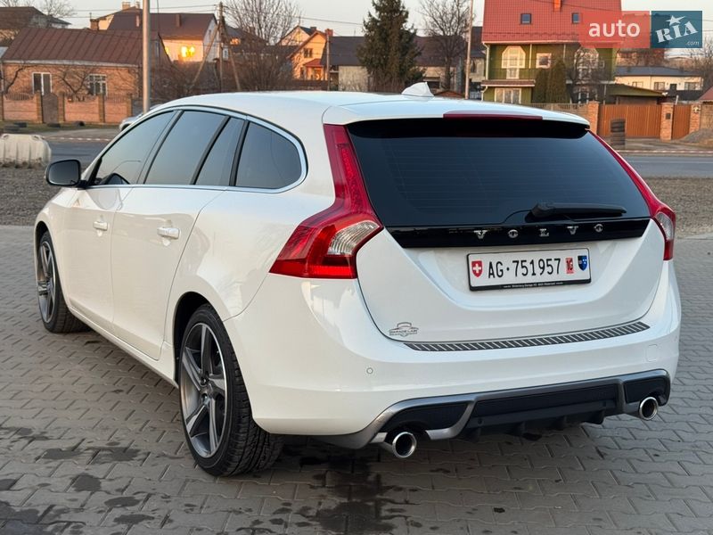Универсал Volvo V60 2011 в Луцке