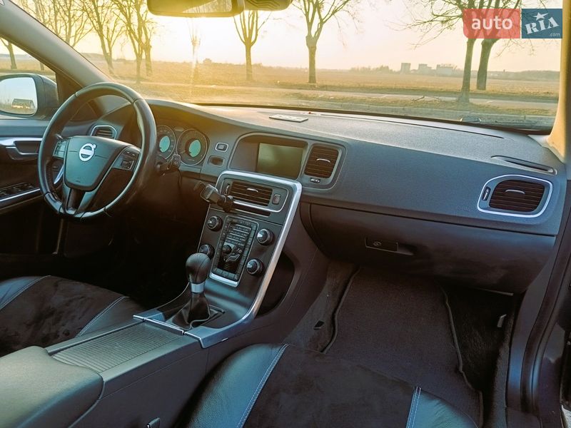 Универсал Volvo V60 2012 в Владимире