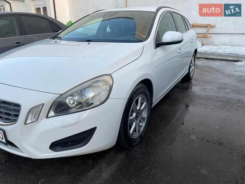Volvo V60