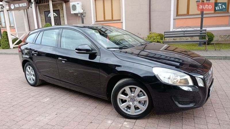 Volvo V60 2011