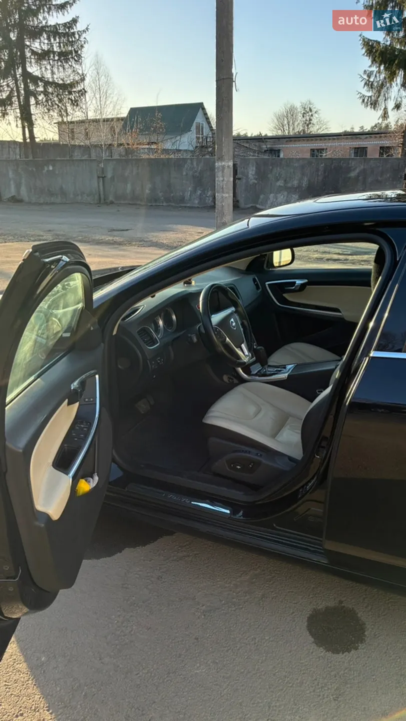 2011 Volvo V60 - мініатюра 6
