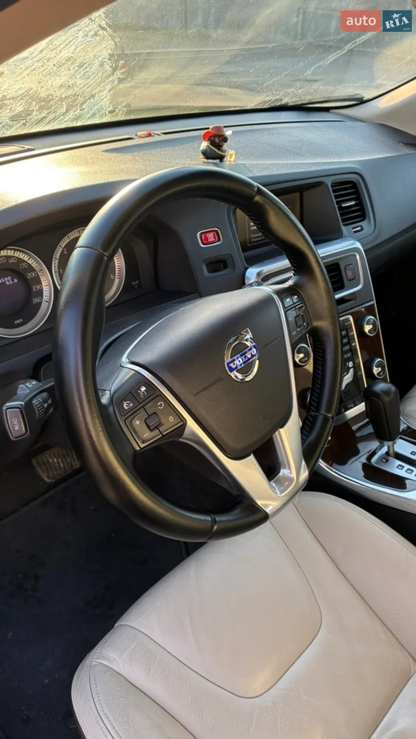 2011 Volvo V60 - мініатюра 11