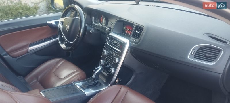 Універсал Volvo V60 2014 в Львові фото 4 Універсал Volvo V60 2014 в Львові