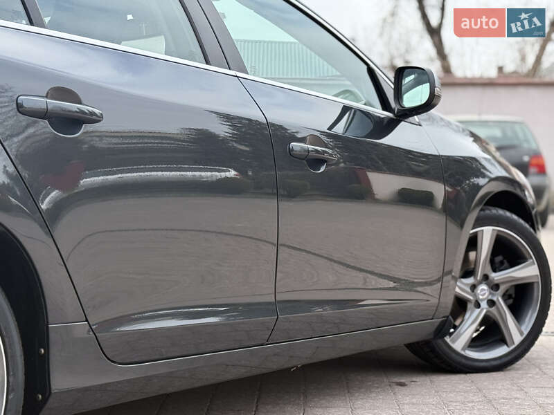 Універсал Volvo V60 2012 в Стрию