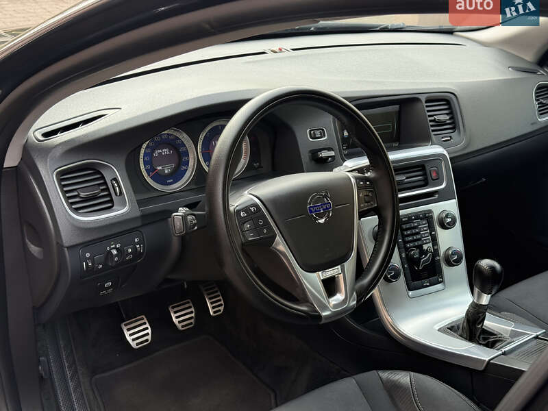 Універсал Volvo V60 2012 в Стрию