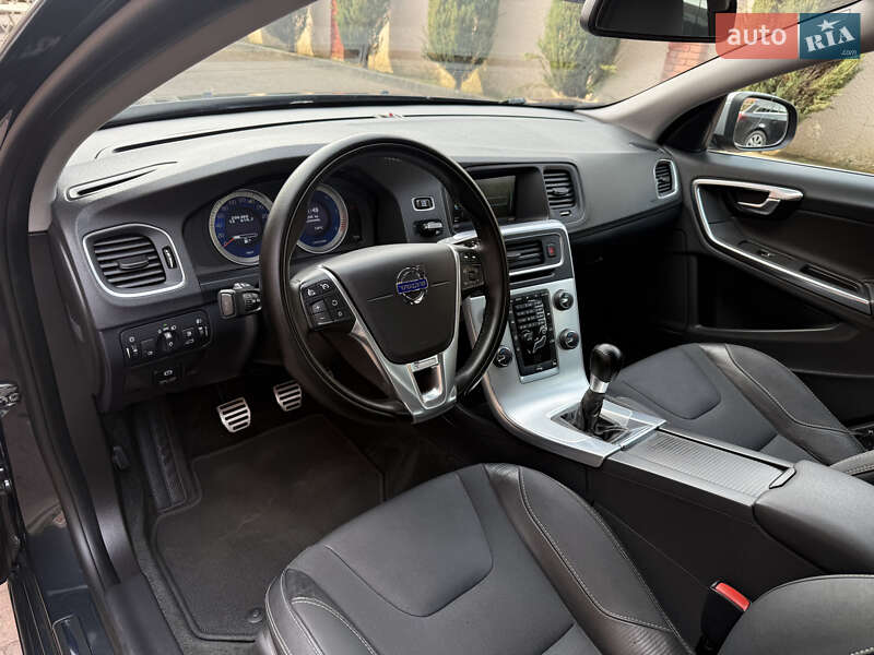 Універсал Volvo V60 2012 в Стрию