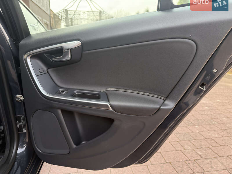 Універсал Volvo V60 2012 в Стрию