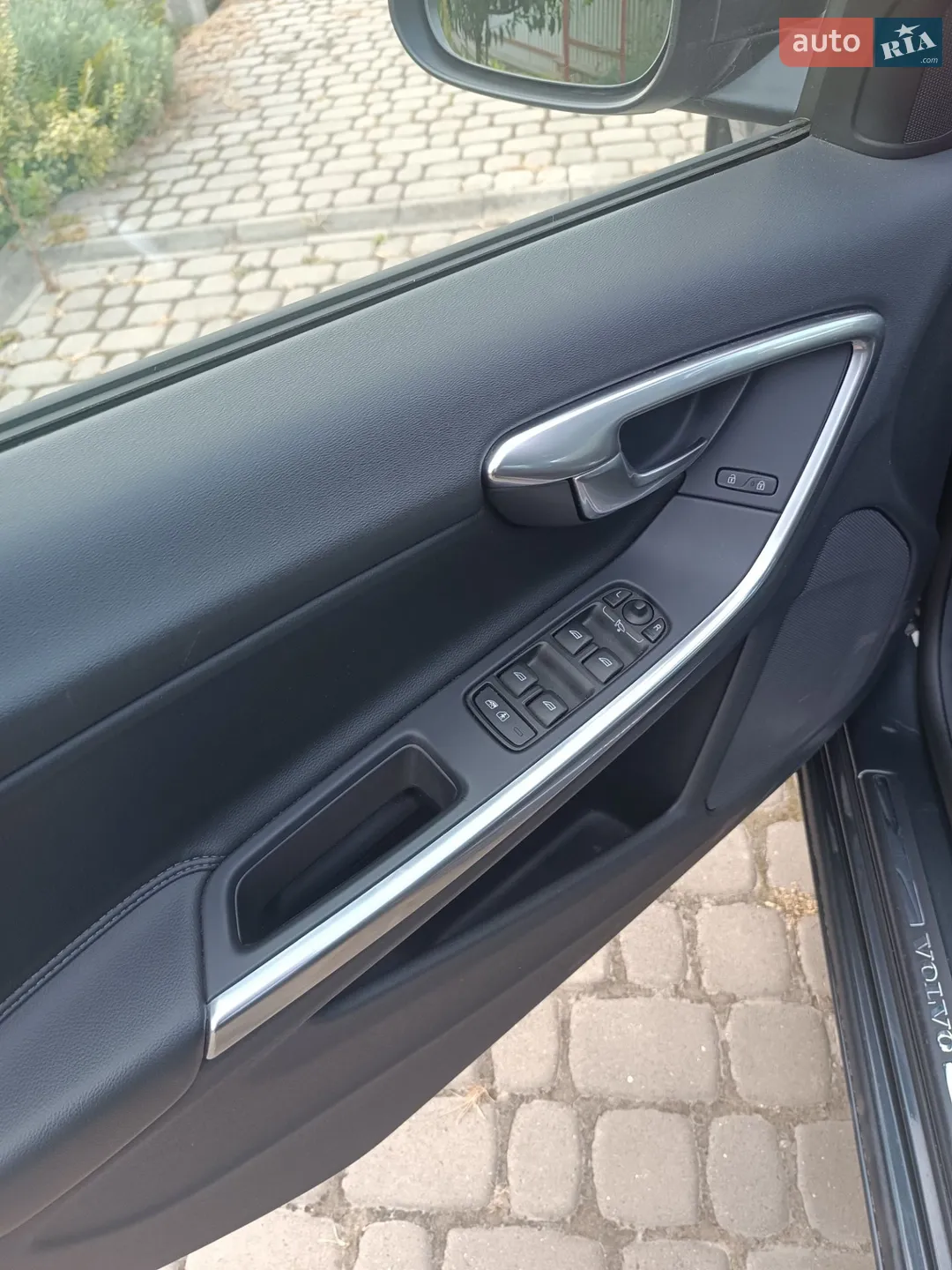 2016 Volvo V60 - мініатюра 10