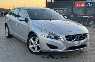Универсал Volvo V60 2011 в Луцке