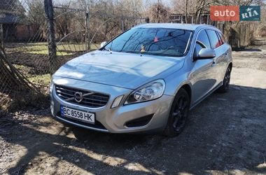 Универсал Volvo V60 2012 в Львове