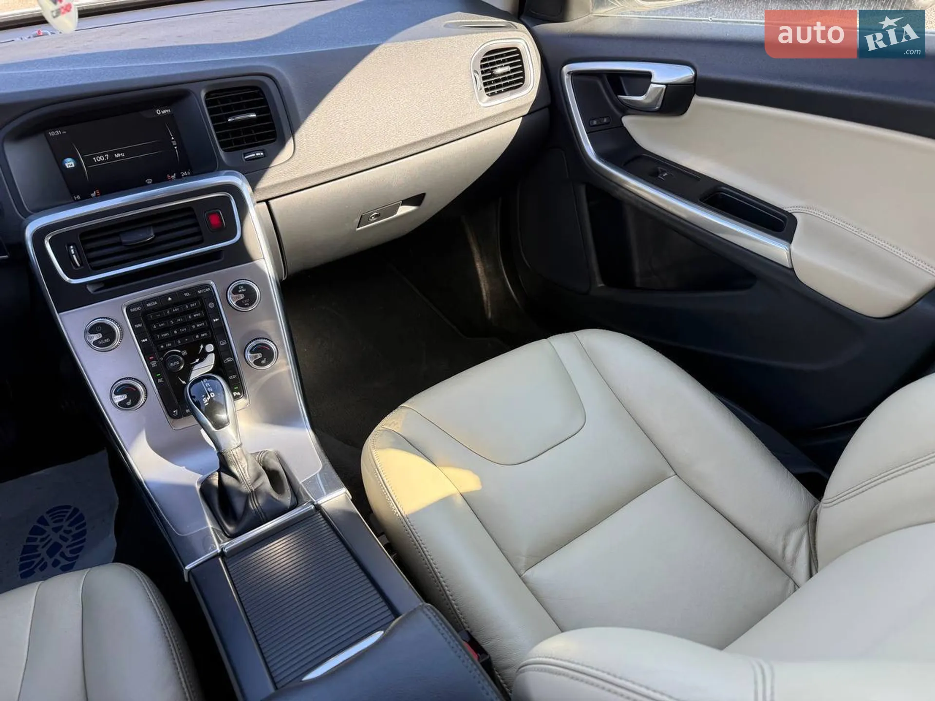 2017 Volvo V60 - мініатюра 44