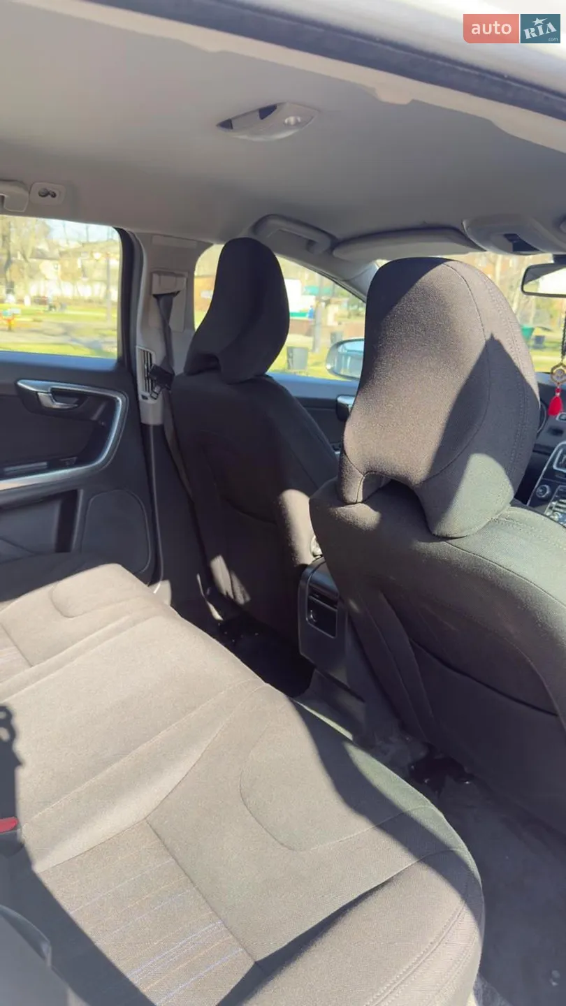 2012 Volvo V60 - мініатюра 11