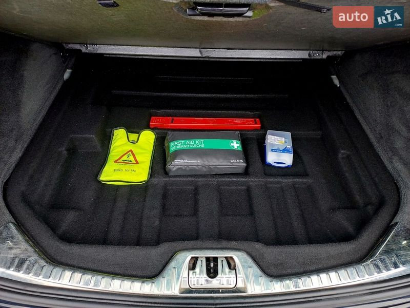 Универсал Volvo V60 2014 в Бродах