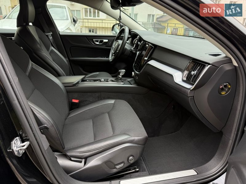 Универсал Volvo V60 2020 в Тернополе фото 69 Универсал Volvo V60 2020 в Тернополе