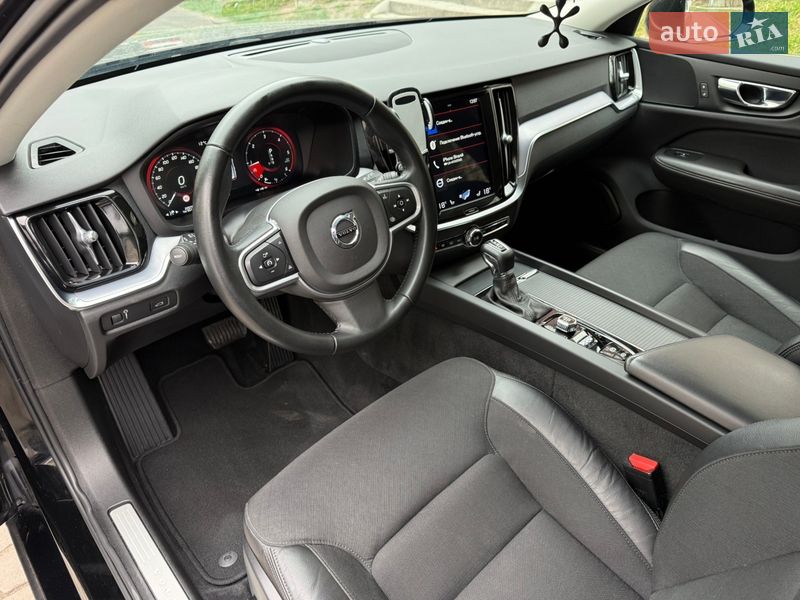 Універсал Volvo V60 2019 в Тернополі