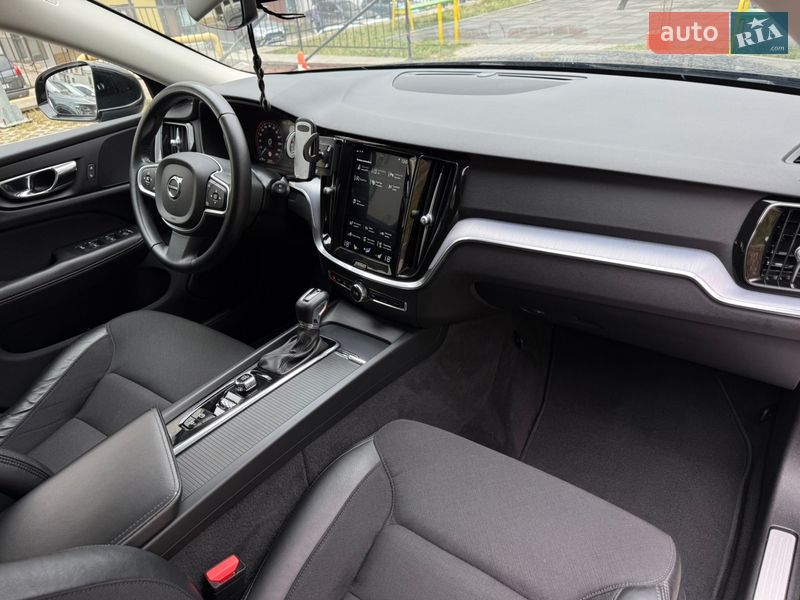 Універсал Volvo V60 2019 в Тернополі