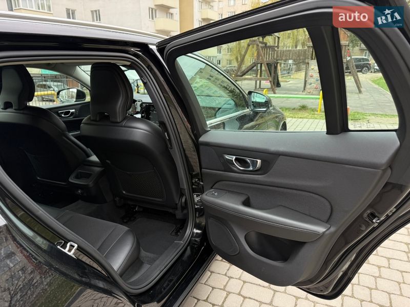 Універсал Volvo V60 2019 в Тернополі