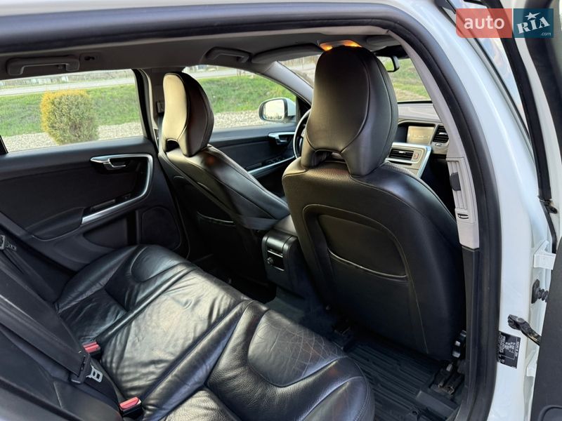 Универсал Volvo V60 2014 в Стрые фото 38 Универсал Volvo V60 2014 в Стрые