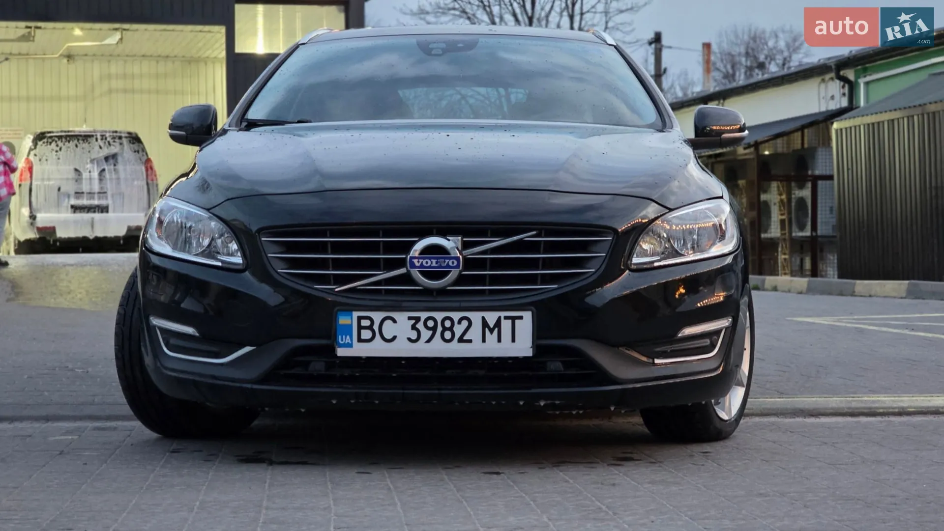 2017 Volvo V60 - мініатюра 2