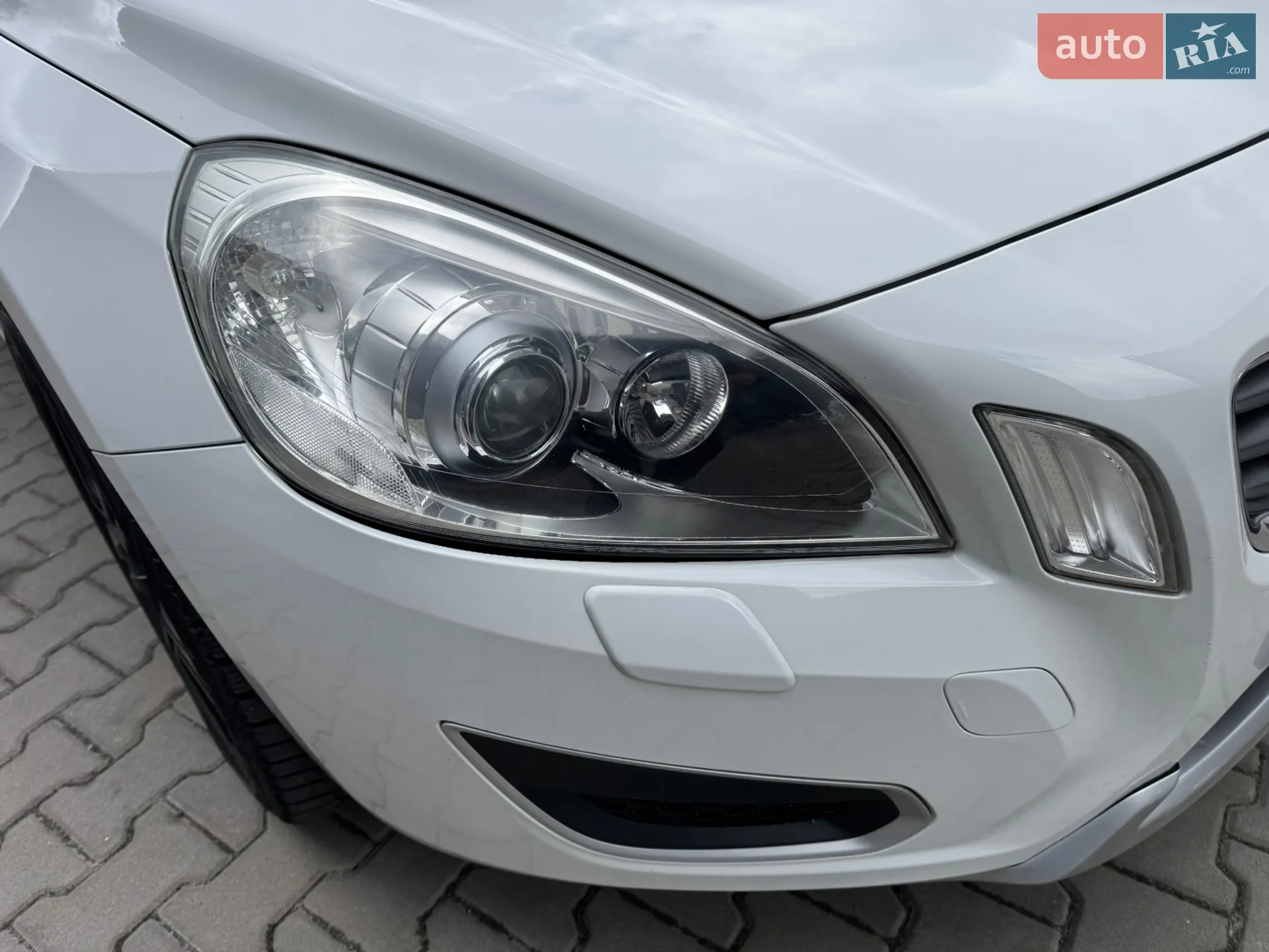 2012 Volvo V60 - мініатюра 18