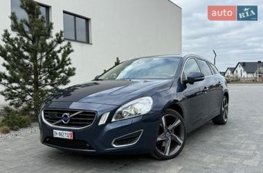 Универсал Volvo V60 2011 в Луцке