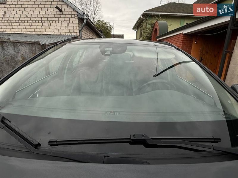 Універсал Volvo V60 2012 в Вараші