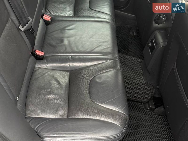 Універсал Volvo V60 2012 в Вараші