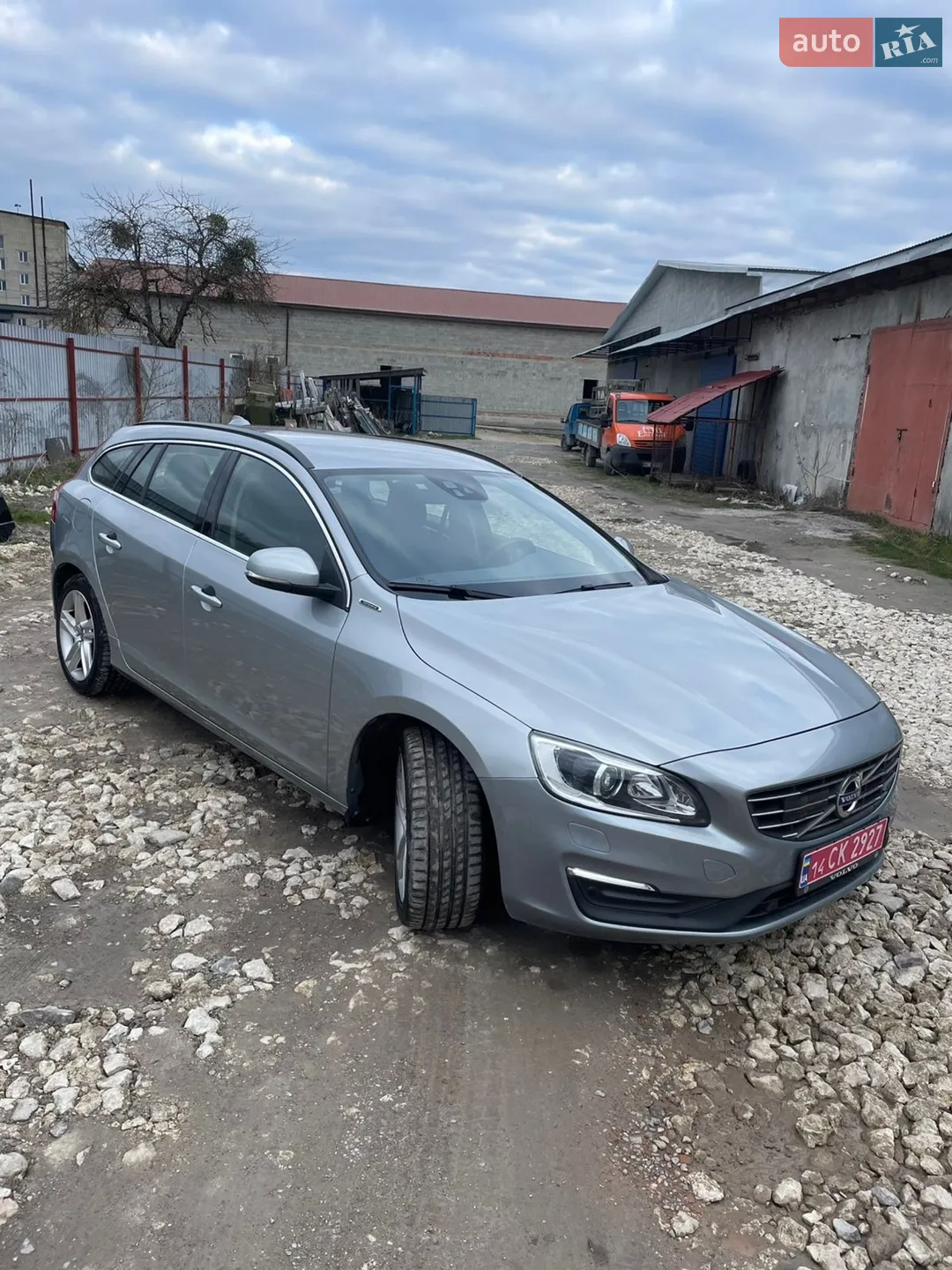 2015 Volvo V60 - мініатюра 9