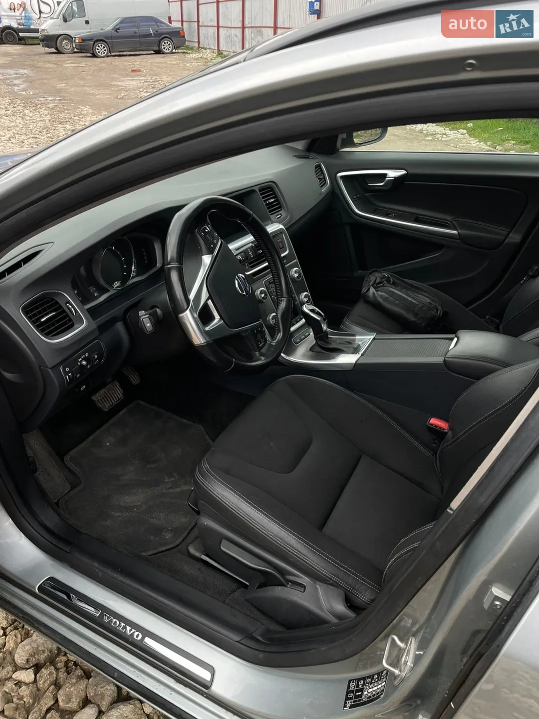 2015 Volvo V60 - мініатюра 16