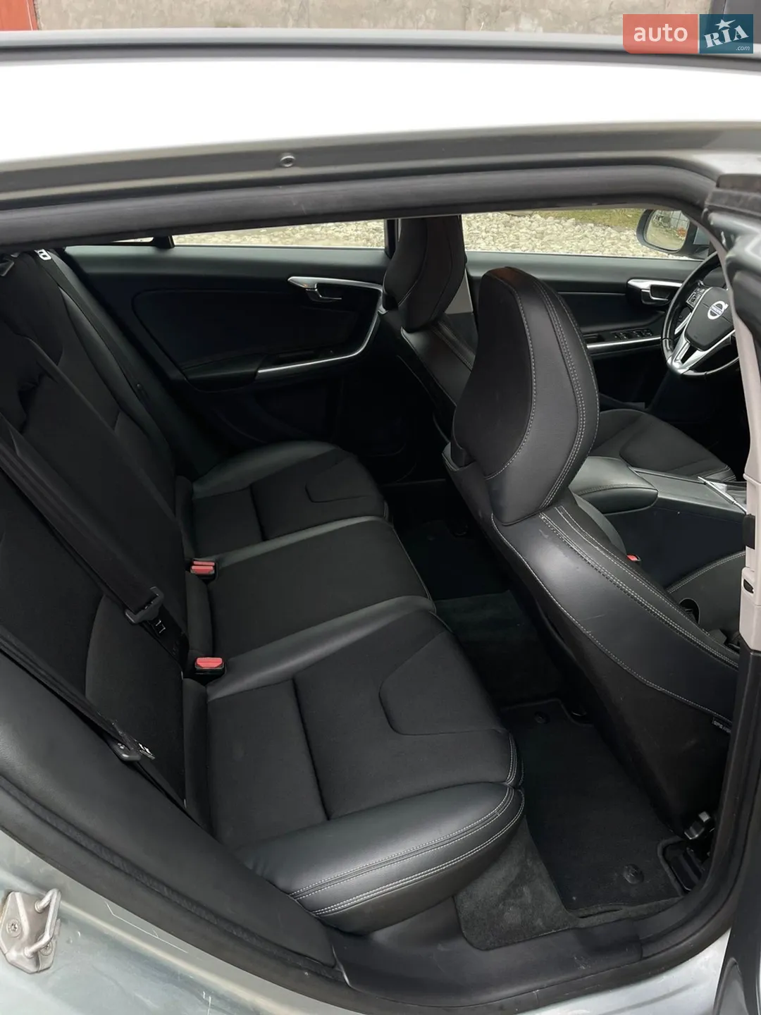 2015 Volvo V60 - мініатюра 26
