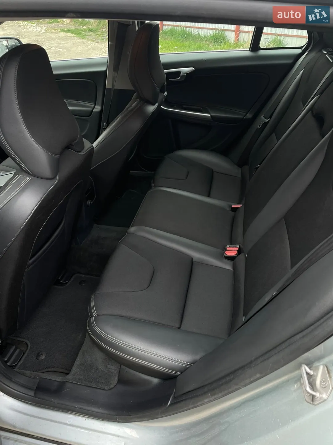 2015 Volvo V60 - мініатюра 28