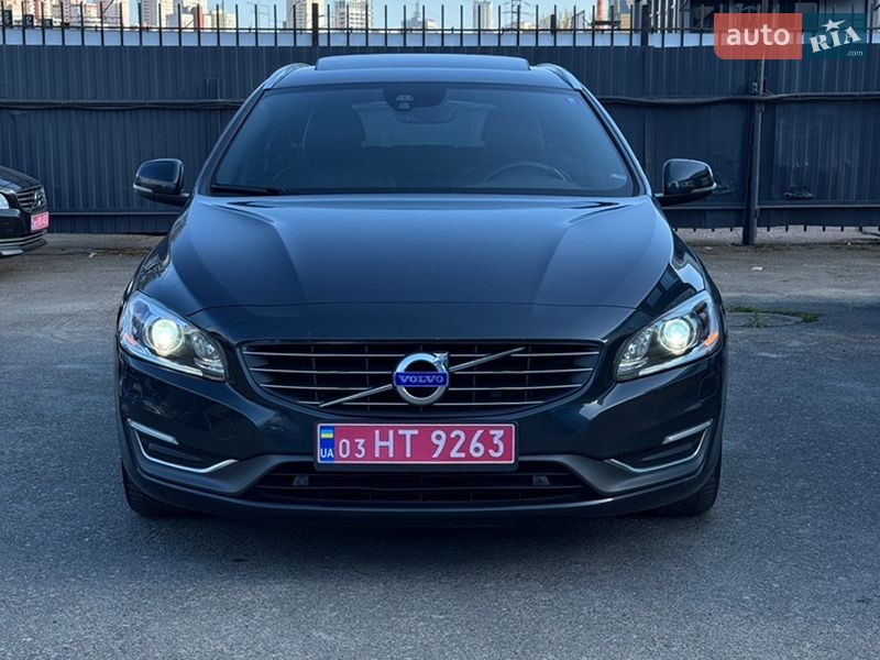 Універсал Volvo V60 2014 в Києві