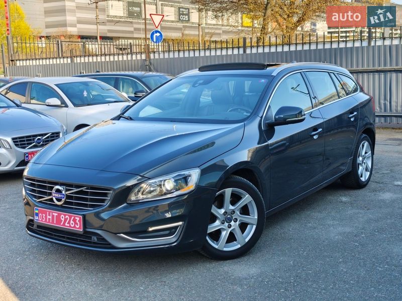 Універсал Volvo V60 2014 в Києві
