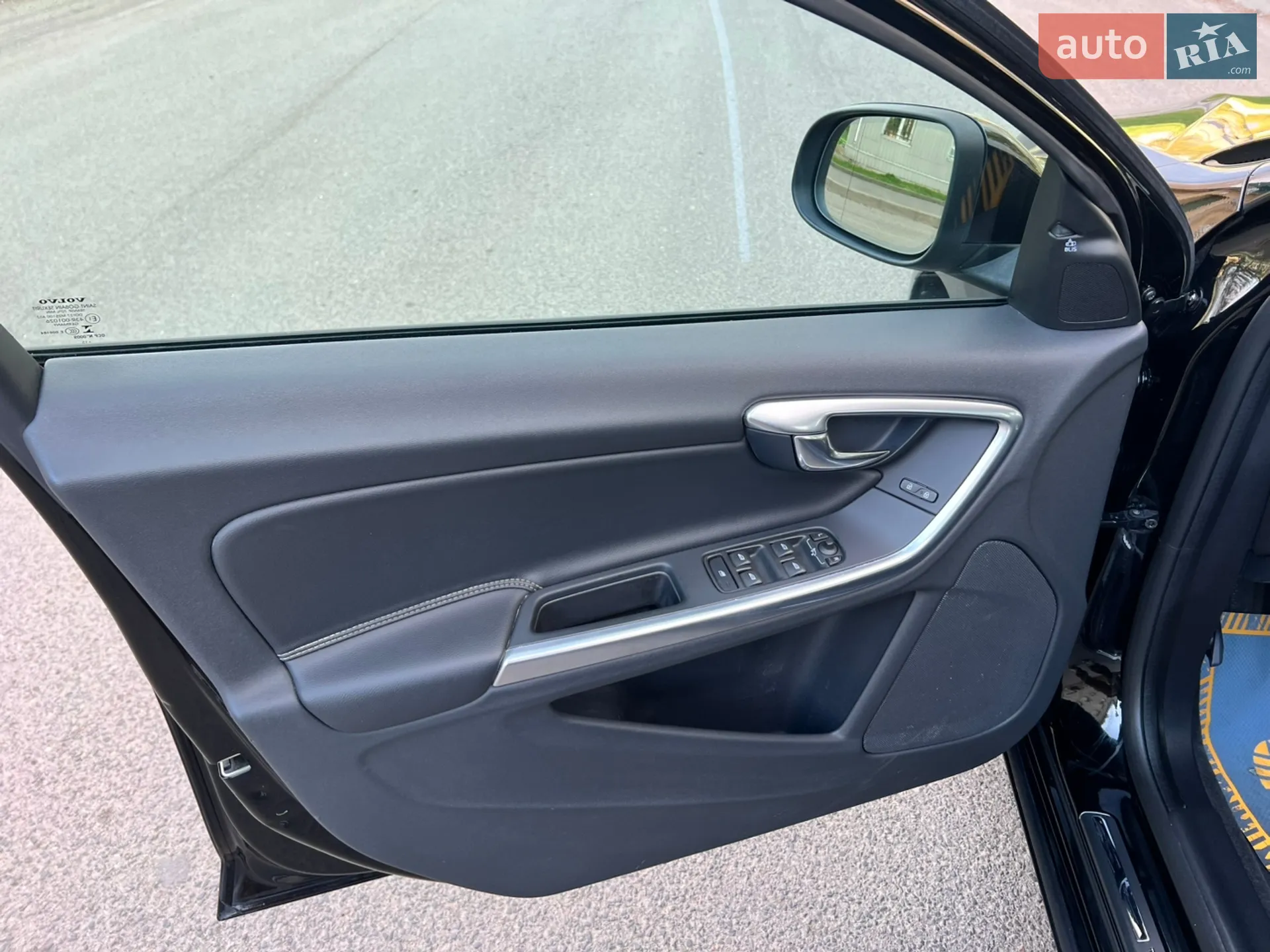 2015 Volvo V60 - мініатюра 16