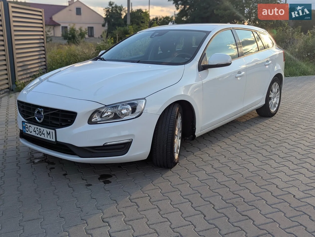 2015 Volvo V60 - мініатюра 46