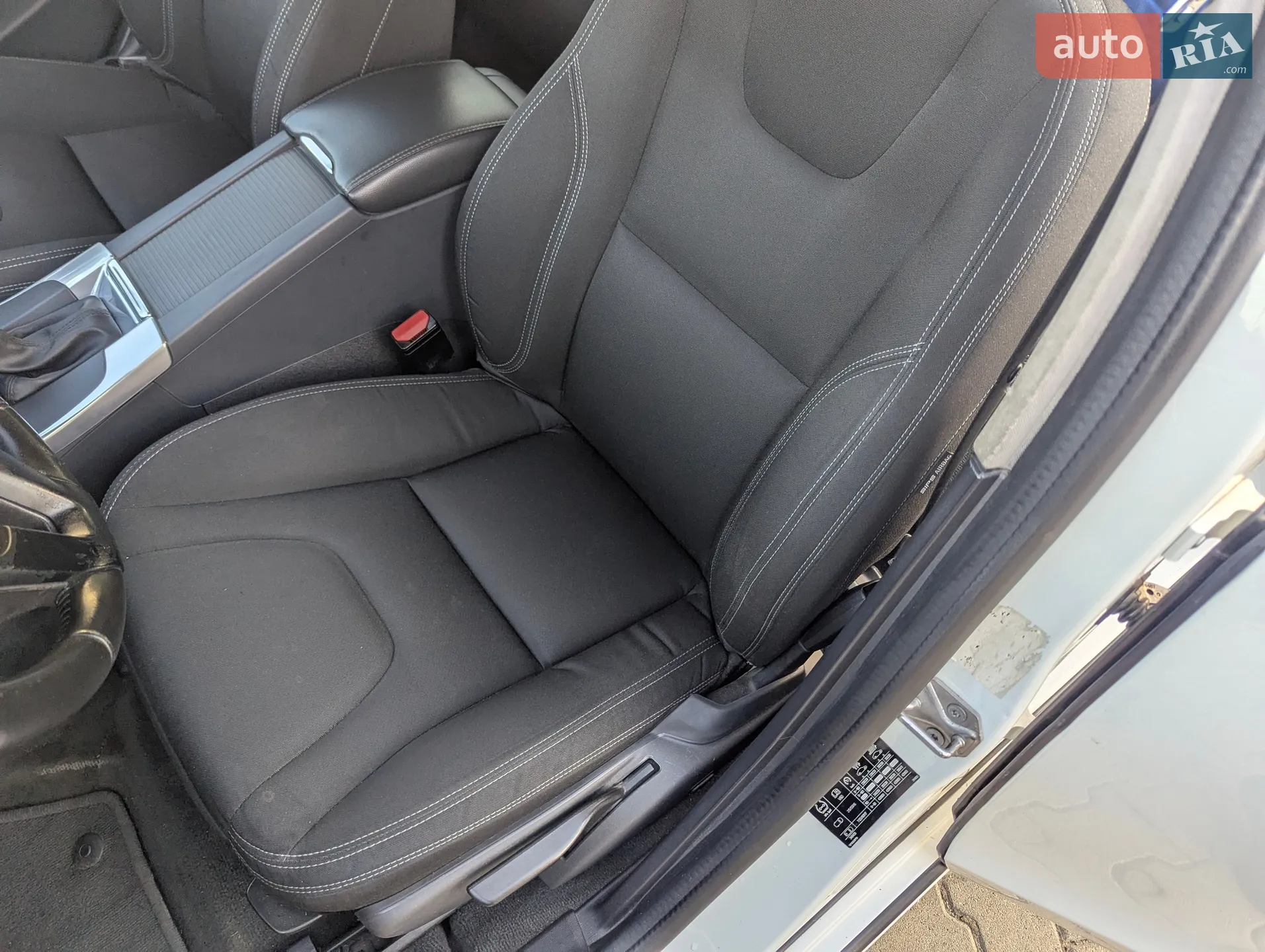2016 Volvo V60 - мініатюра 7