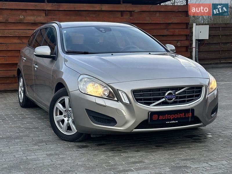 Volvo V60 2011
