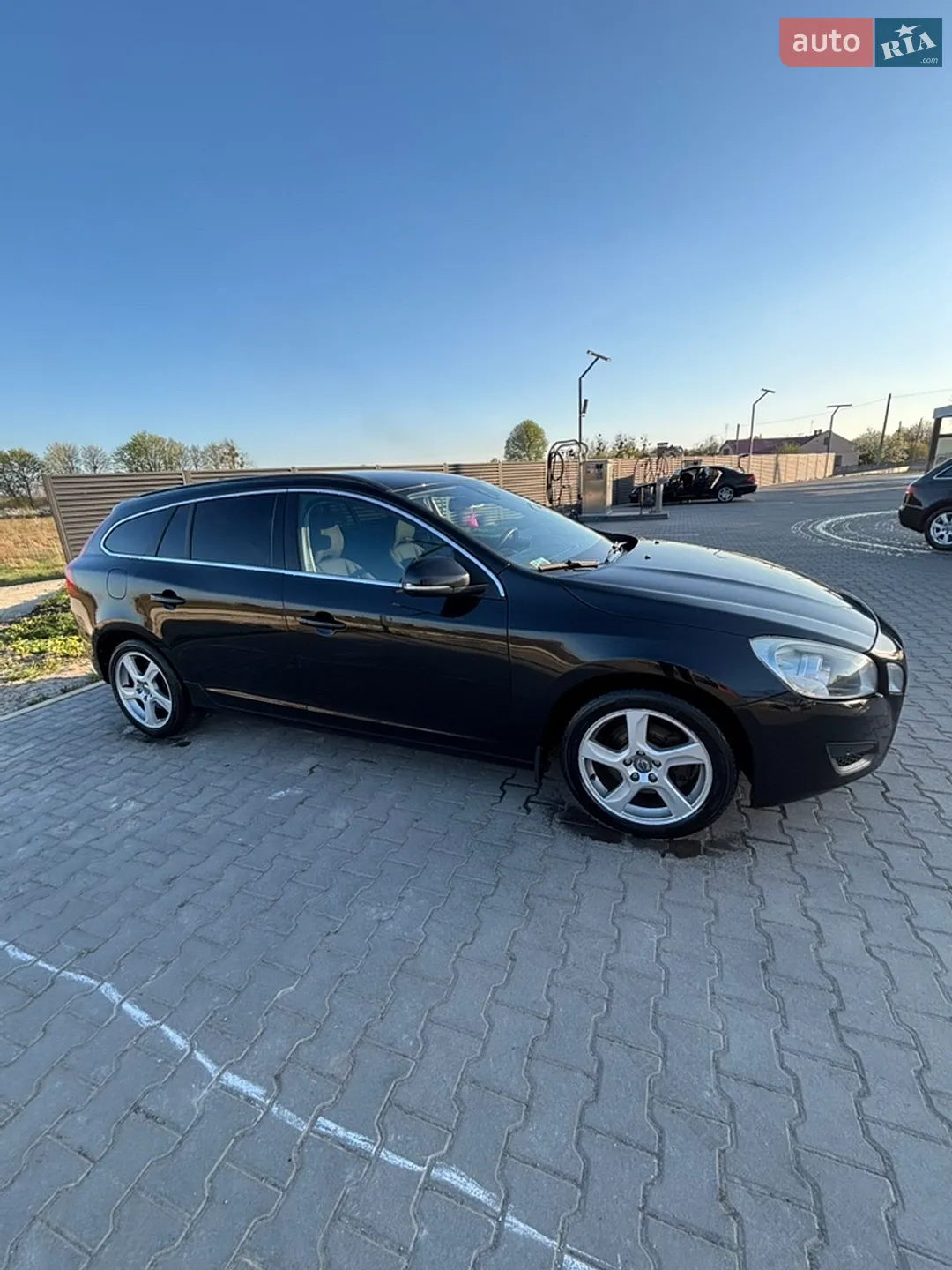 2011 Volvo V60 - мініатюра 5