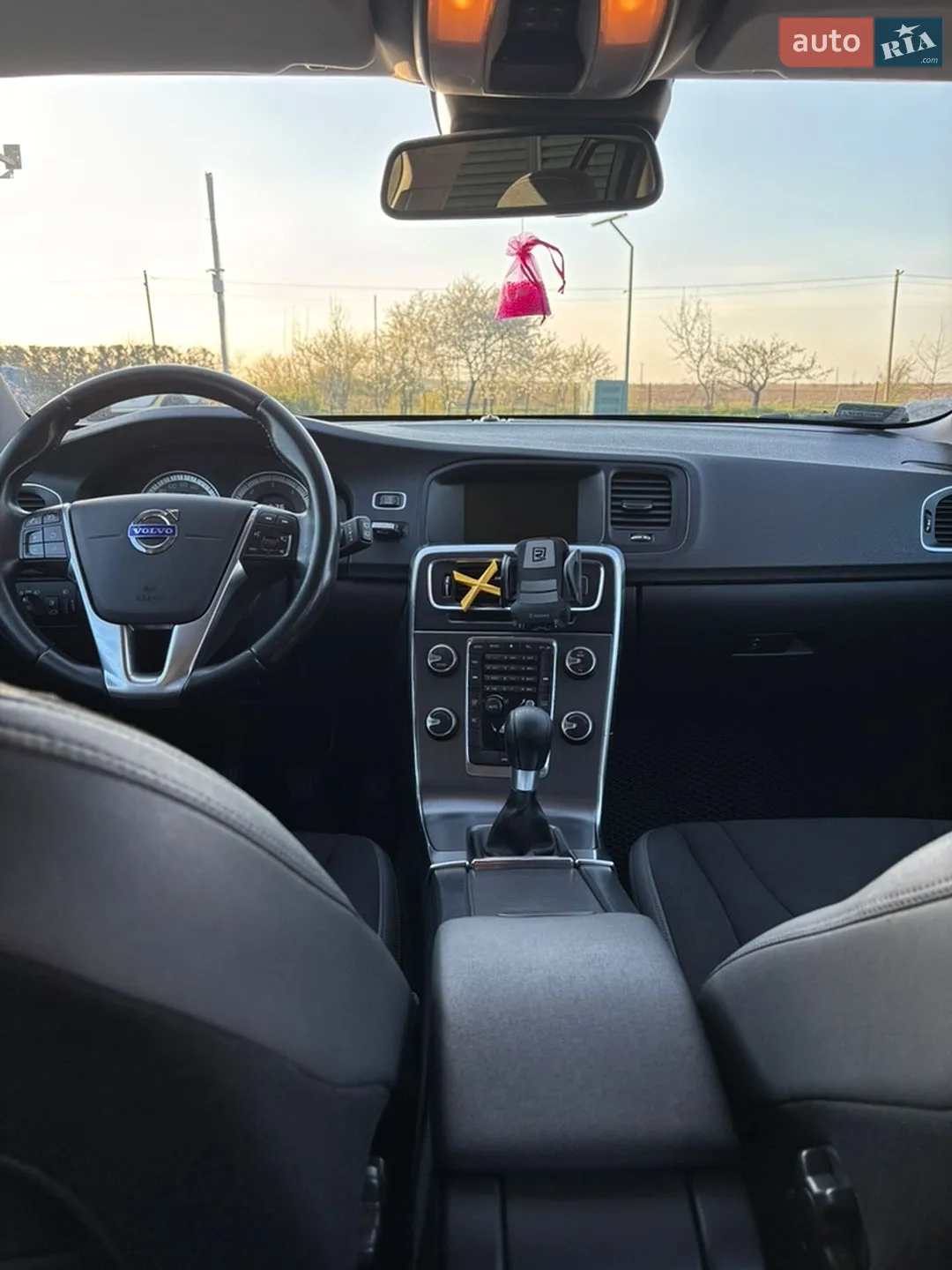 2011 Volvo V60 - мініатюра 12