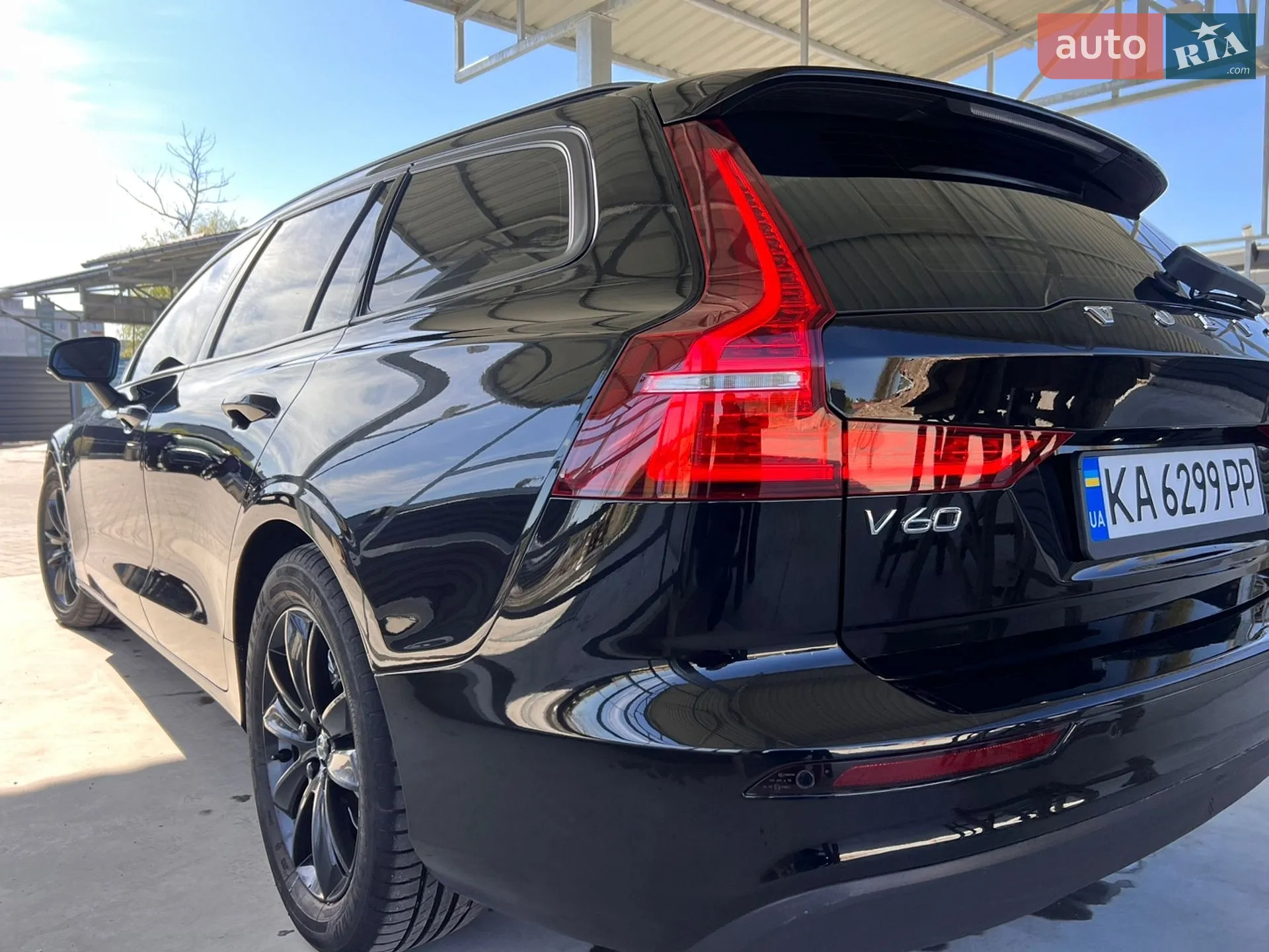 2019 Volvo V60 - мініатюра 4