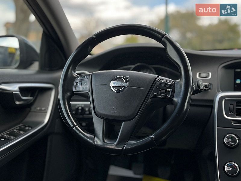 Универсал Volvo V60 2014 в Коломые фото 21 Универсал Volvo V60 2014 в Коломые