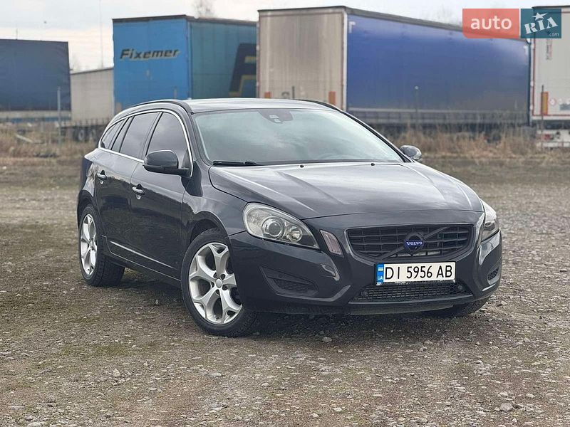 Volvo V60 2011